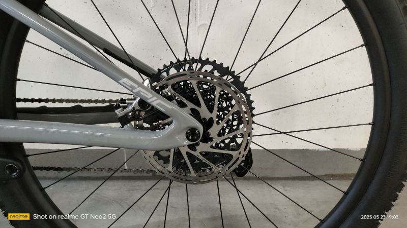 Specialized Epic Evo vel. L / RS SID Ultimate 