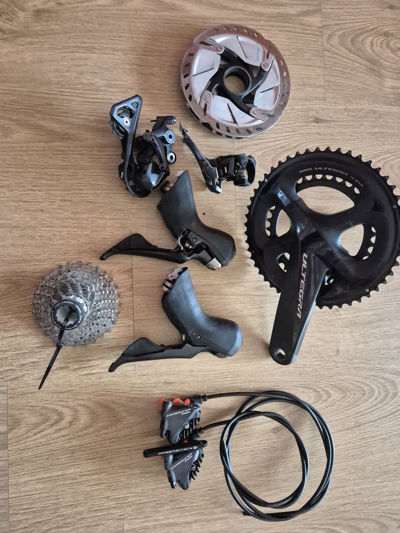 Shimano Ultegra R8000 2x11s Hydraulika
