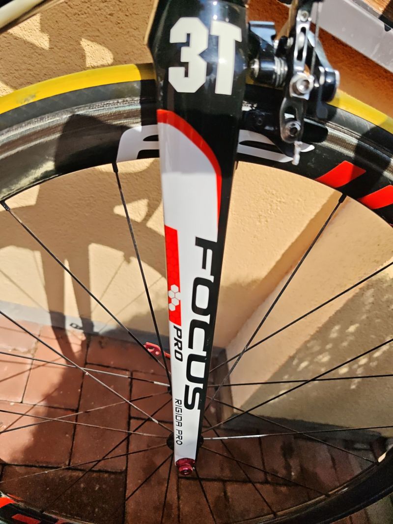 Focus Izalco, Dura Ace 11S mechanika
