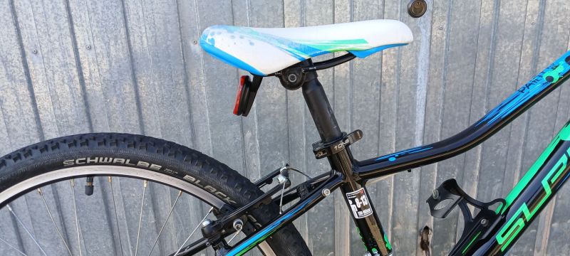 Superior Paint 24"