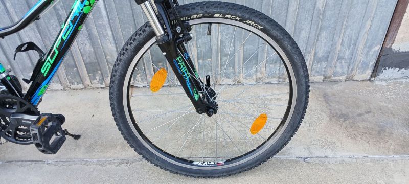 Superior Paint 24"