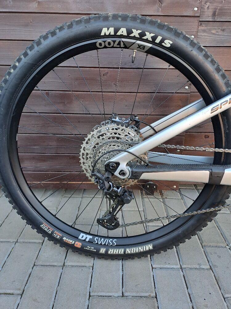 Zánovní v top stavu enduro Lapierre Spicy 7.9 / velikost M - 29er / Öhlins / Shimano XT / DtSwiss350
