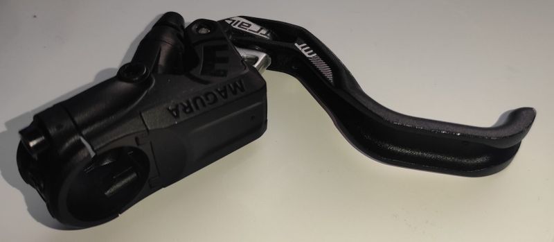 MAGURA MT5 prava paka jako nova