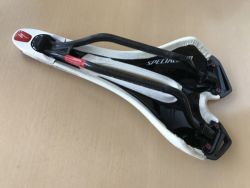 Prodám sedlo Specialized Toupe 143mm, carbon