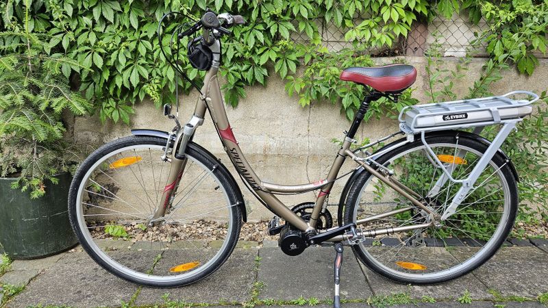 Spezialized Crossroad sport, přestavba na elektrokolo