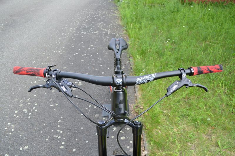 Cube Stereo 150 C:62 Race (20") Carbon