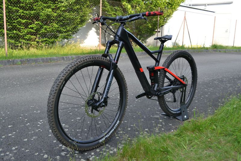 Cube Stereo 150 C:62 Race (20") Carbon