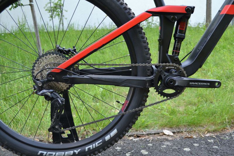 Cube Stereo 150 C:62 Race (20") Carbon