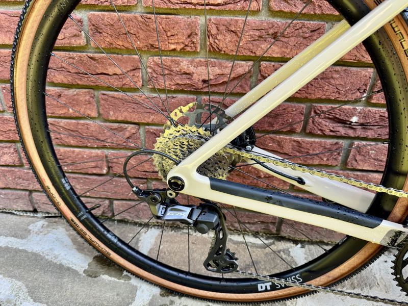 Canyon Grail CF SL 7 velikost S vhodná na výšku 168-178cm Shimano GRX 820 2x12speed