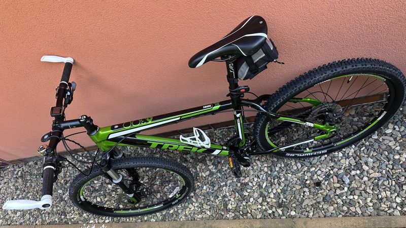 TREK 6300