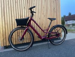 Městské elektrokolo specialized 
