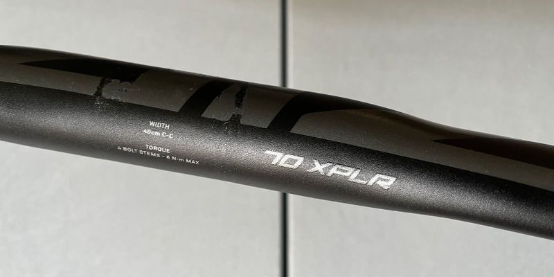 Gravel řidítka ZIPP Service Course SL-70 XPLR 40cm