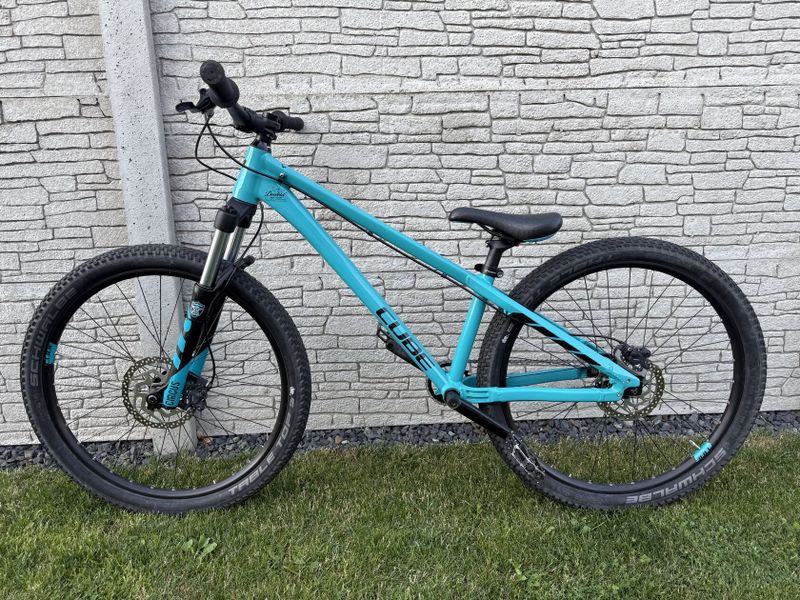 Dirt mtb Cube Flying Circus 
