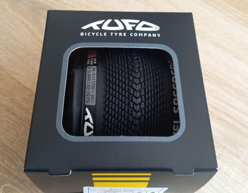 Gravel plášť TUFO SPEEDERO, bezdušový 36x622