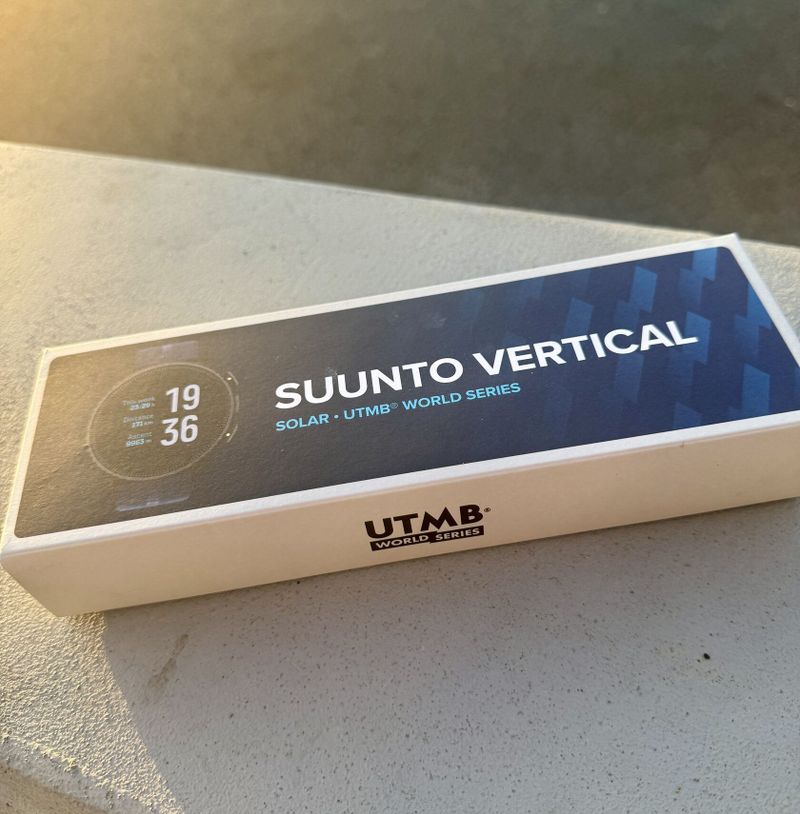 SUUNTO Vertical Solar UTMB World Series (stav nových, rok záruky)
