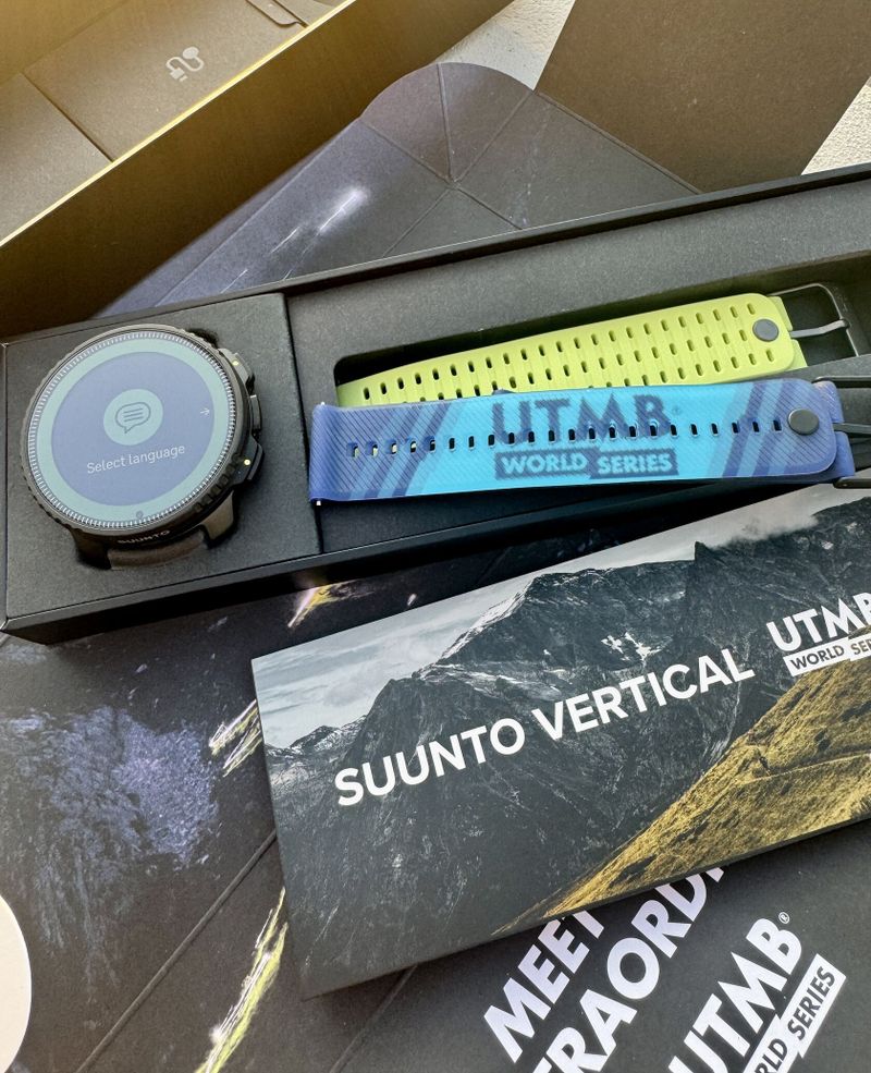SUUNTO Vertical Solar UTMB World Series (stav nových, rok záruky)