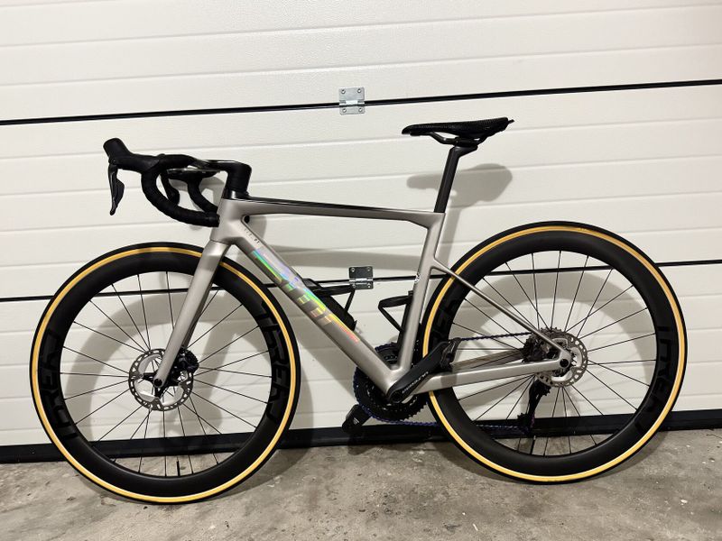 BMC SLR01 Rámová sada vel. 51 (vnitřní vedení lanek)