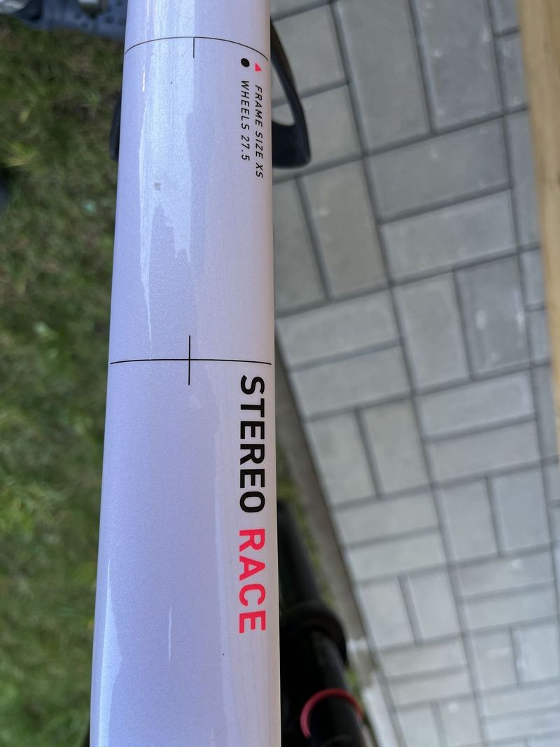 Cube Stereo Race