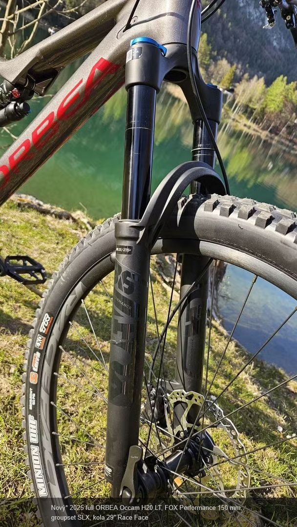 Nový* 2025 full ORBEA Occam H20 LT, FOX Performance 150 mm, groupset SLX, kola 29" Race Face