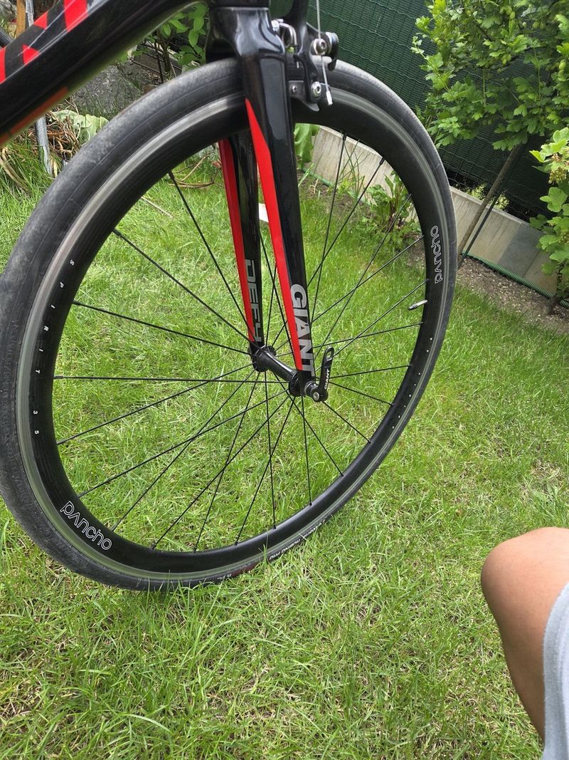 Giant defy advanced