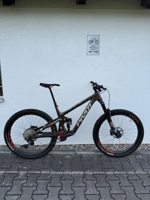 PIVOT FIREBIRD 