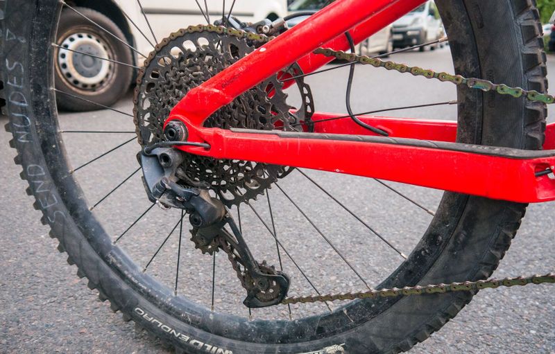 2021 TREK REMEDY 8 