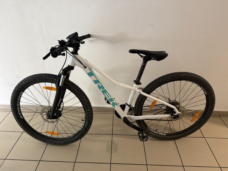 Dámské / Dívčí horské kolo TREK MARLIN 5 vel.S, kola 27,5" 