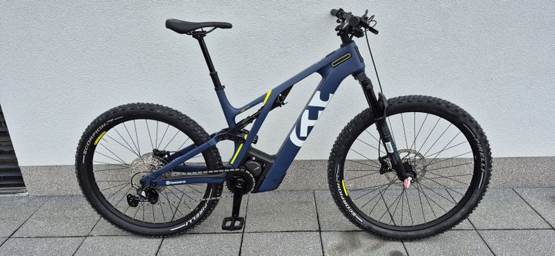 Elektrokolo Husqvarna LC6,top model,720Wh,karbon,L-ko,celodpružené,nové 0km, záruka 