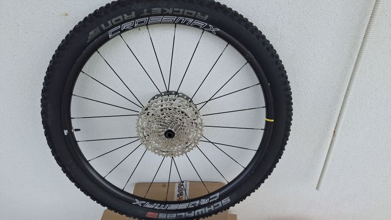zapletena kola mavic crossmax