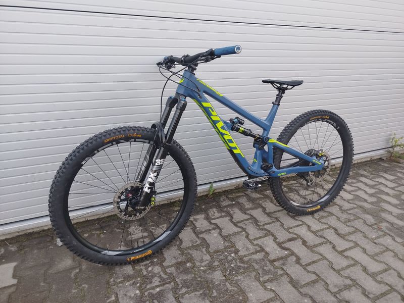 Pivot Firebird 29