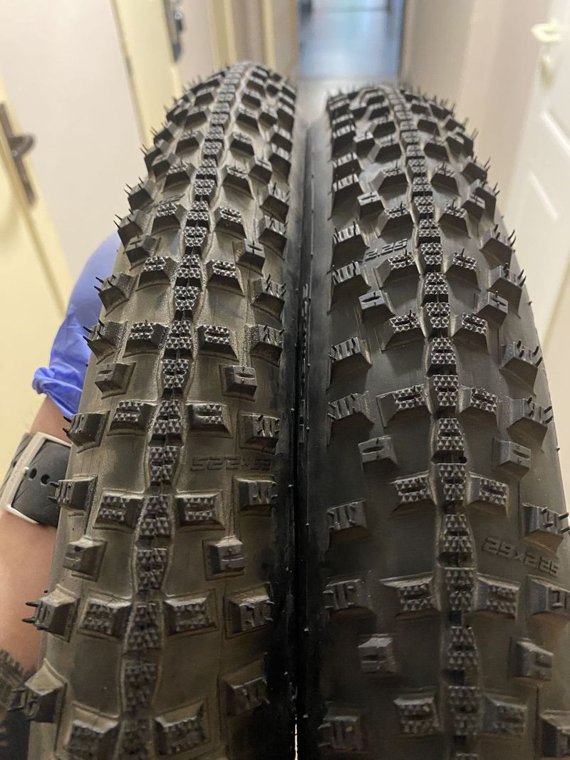 Pláště Schwalbe 29x2,25 novè