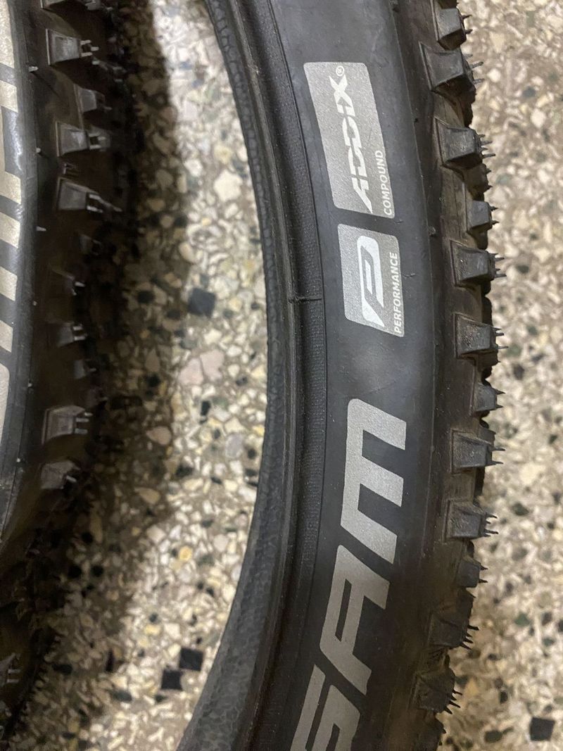 Pláště Schwalbe 29x2,25 novè