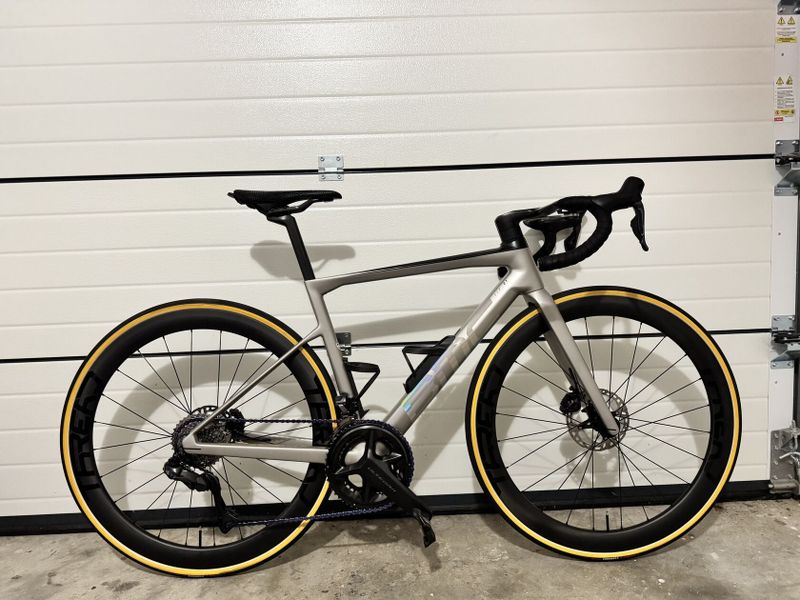 BMC SLR01 Rámová sada vel. 51 (vnitřní vedení lanek)