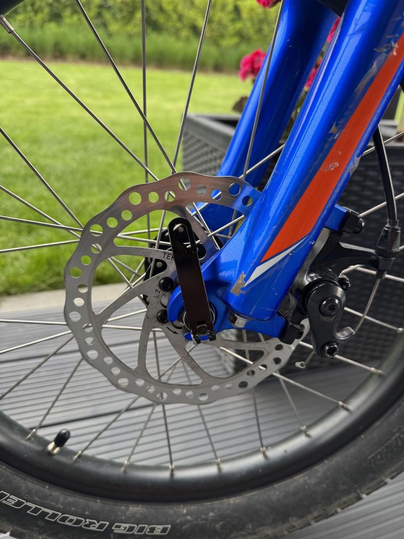 Prodám dětské kolo Specialized 20" - výborný stav