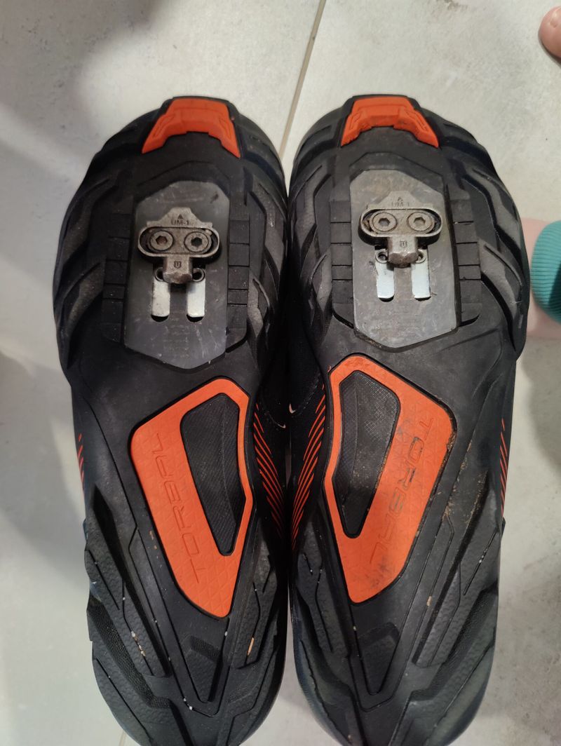 MTB tretry shimano