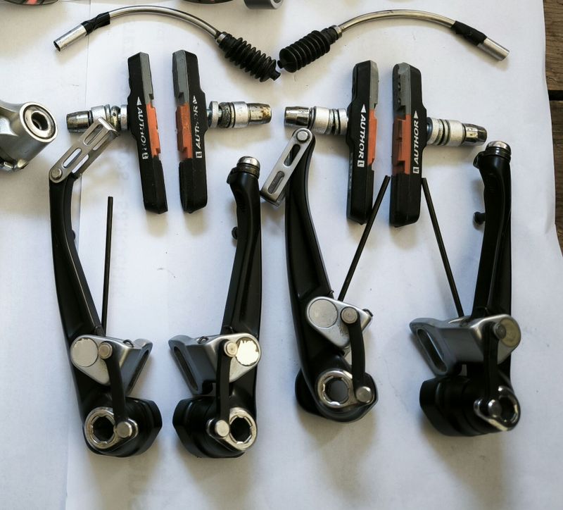 Brzdy Shimano LX paralelogram 