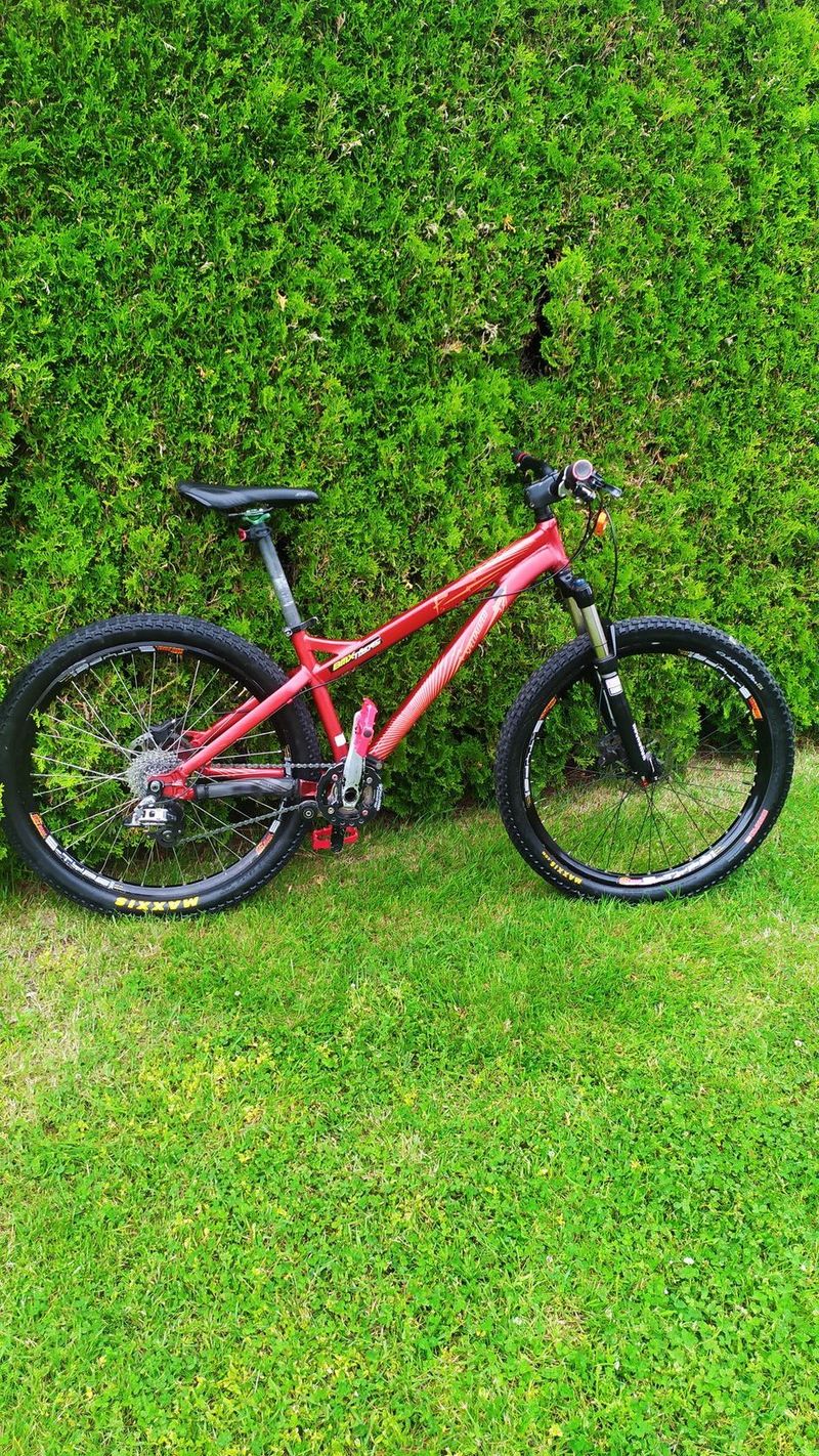 Prodám kolo SPECIALIZED P3