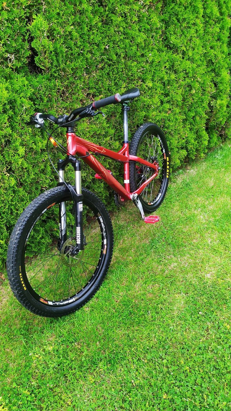 Prodám kolo SPECIALIZED P3
