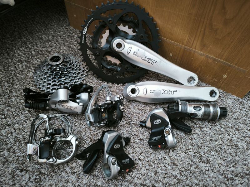 Shimano XT 3x9 sada (řazení LX)