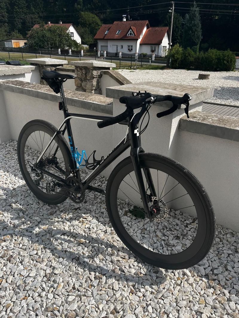 Cube Gravel 