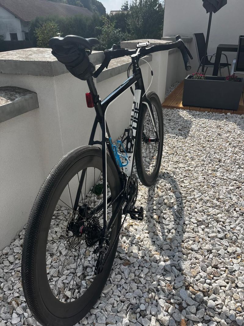 Cube Gravel 
