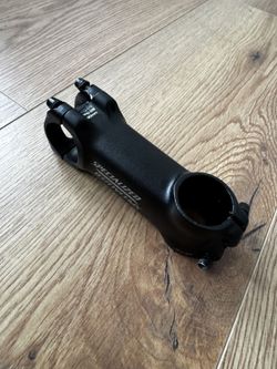 Specialized představec 90mm