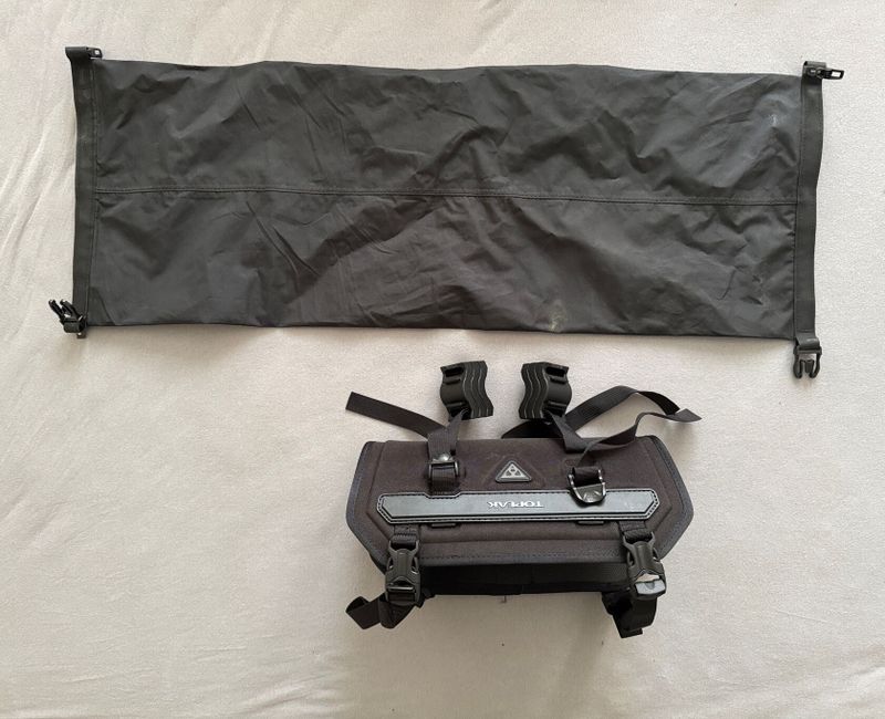 Topeak bikepacking Frontloader 8 l brašna na řídítka černá