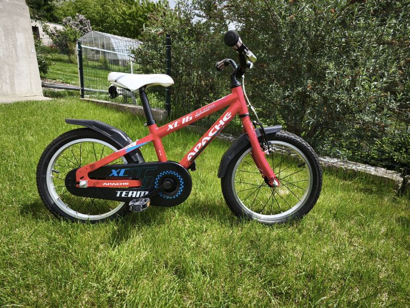 Dětské kolo Apache Team XC 16"