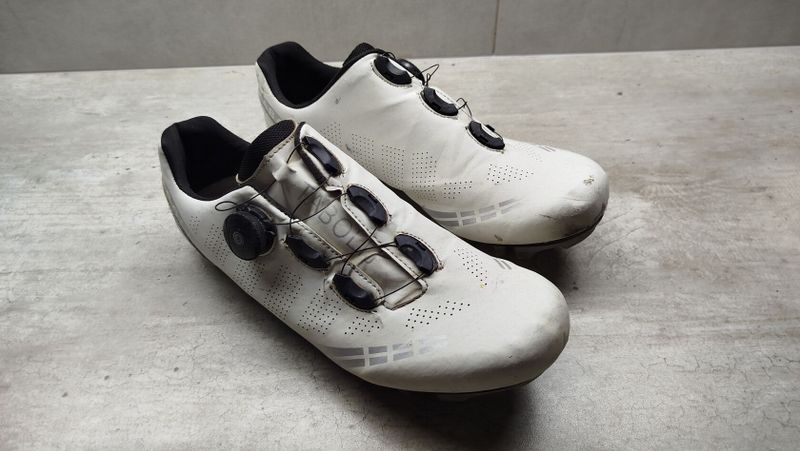 Tretry MTB vel. 43