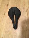 prodám sedlo Specialized Body Geometry Power Sport, steel rails šířka143mm