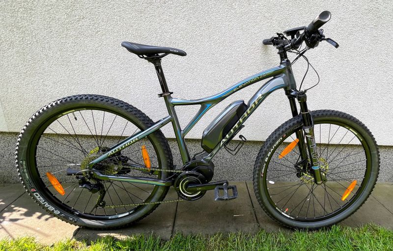 Author Elevation 29" velikost L, najeto 2277km, Shimano STePS, Deore 1x10, RST F1RST 100mm air TRL
