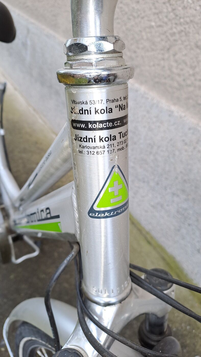 Starší elektrokolo Apache Elektronica