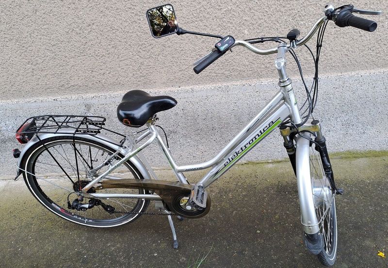 Starší elektrokolo Apache Elektronica