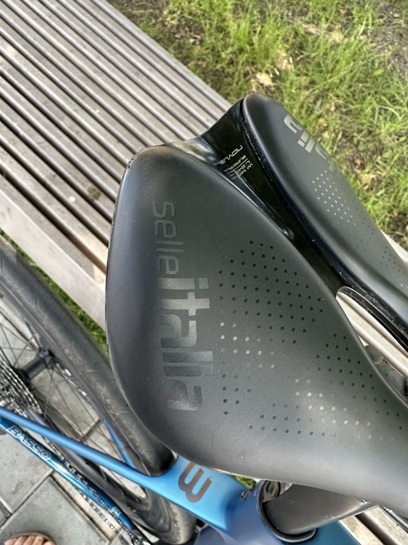 Basso Venta Disc s koly FFWD, Shimano 105